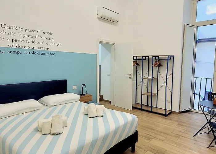 Hotel Le Stanze Del Poeta Libero Bovio Napoli